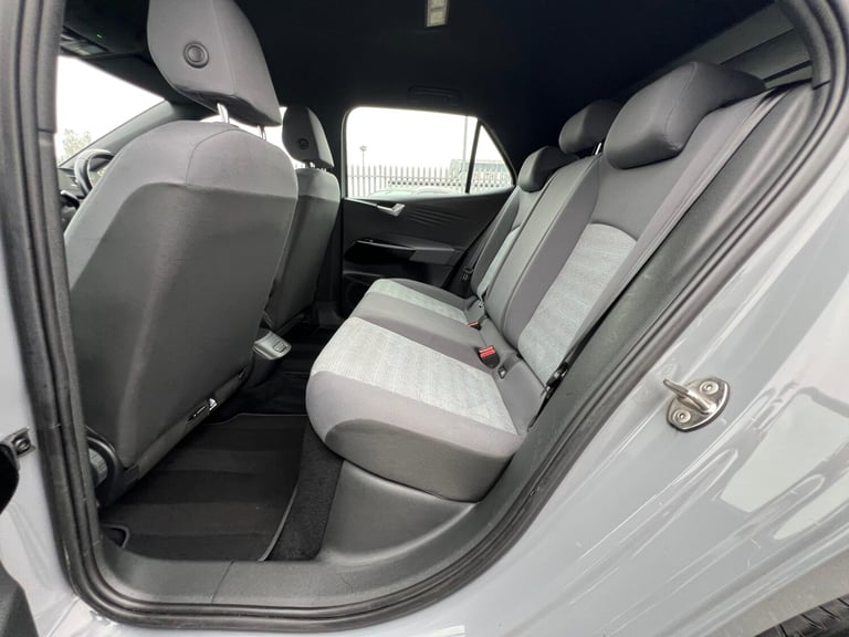 2021 Volkswagen ID.3 150kW Life Pro Performance 58kWh 5dr Auto HATCHBACK Electric Automatic