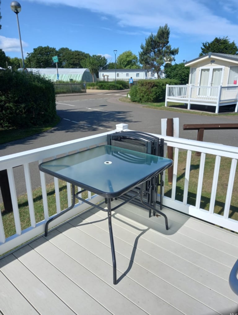 CARAVAN FOR HIRE HAVEN CAISTER ON SEA GREAT YARMOUTH NORFOLK 