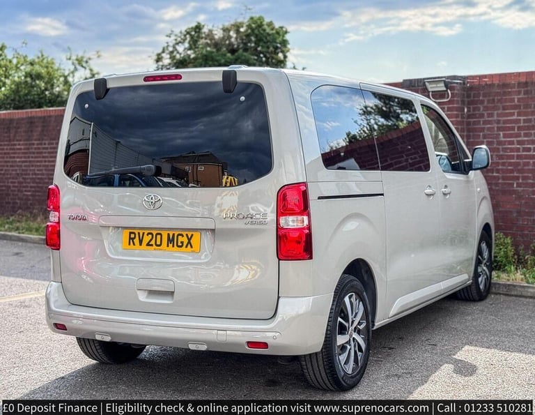 2020 Toyota PROACE CITY Verso 2.0D Family Medium MPV 5dr Diesel Auto MWB Euro 6 (s/s) (8 Seat) (1...