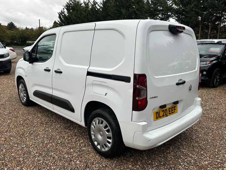 2020 Vauxhall Combo 1.5 Turbo D 2000 Sportive L1 H1 Euro 6 (s/s) 4dr PANEL VAN Diesel Manual