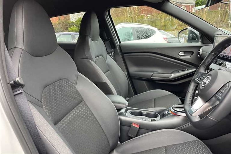 2024 Nissan Juke 1.0 DIG-T N-CONNECTA 5DR DCT Hatchback Petrol Automatic