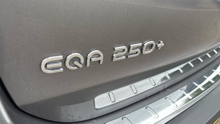 2025 Mercedes-Benz EQA 250+ 140kW AMG Line Prem Plus 70.5kWh 5dr Auto Electric Hatchback Hatchbac...