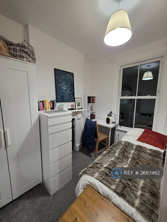 4 bedroom house in Maxted Road, London, SE15 (4 bed) (#2667462)