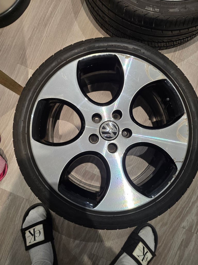 Vw monza 18 inch alloys with tyres