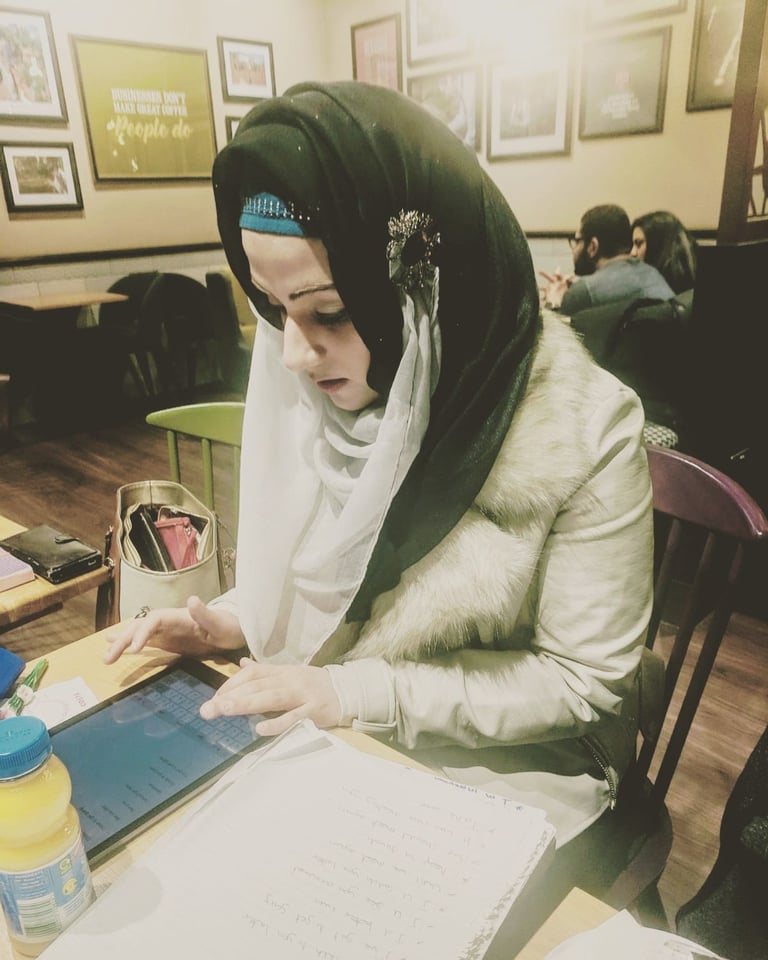 image for PRIVATE ENGLISH TUTOR/TEACHER /ENGLISH LESSONS