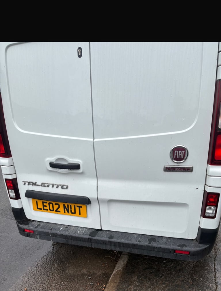 image for Vauxhall vivaro Renault traffic primaster  to van breaking spares parts 2021 2.0 engine doors wing