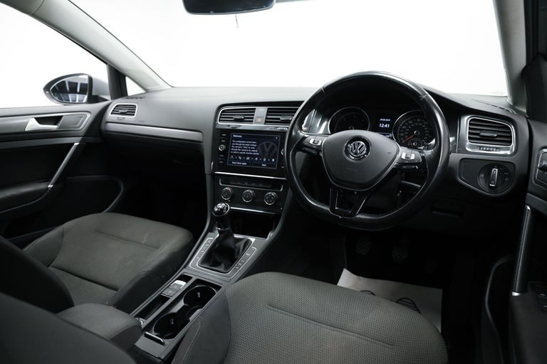 2018 Volkswagen Golf 1.6 TDI SE [Nav] 5dr HATCHBACK DIESEL Manual