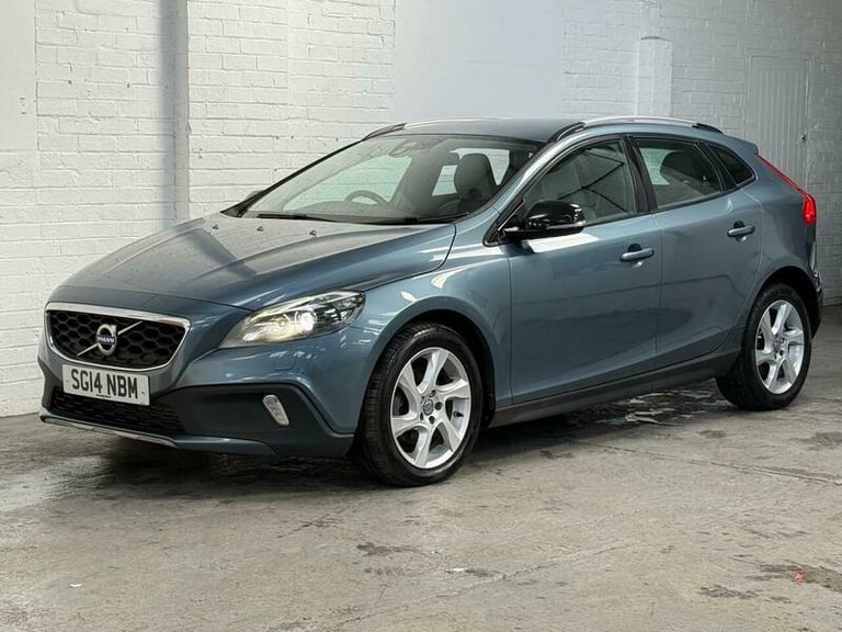 2014 Volvo V40 1.6 D2 Lux Powershift Euro 5 (s/s) 5dr HATCHBACK Diesel Automatic