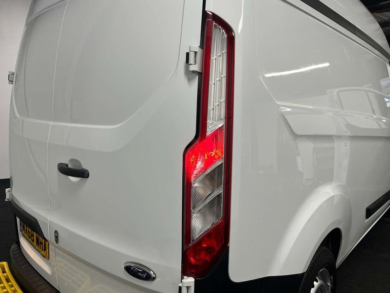 2018 Ford Transit Custom 2.0 Transit Custom 340 LWB H/R Panel Van Diesel Manual