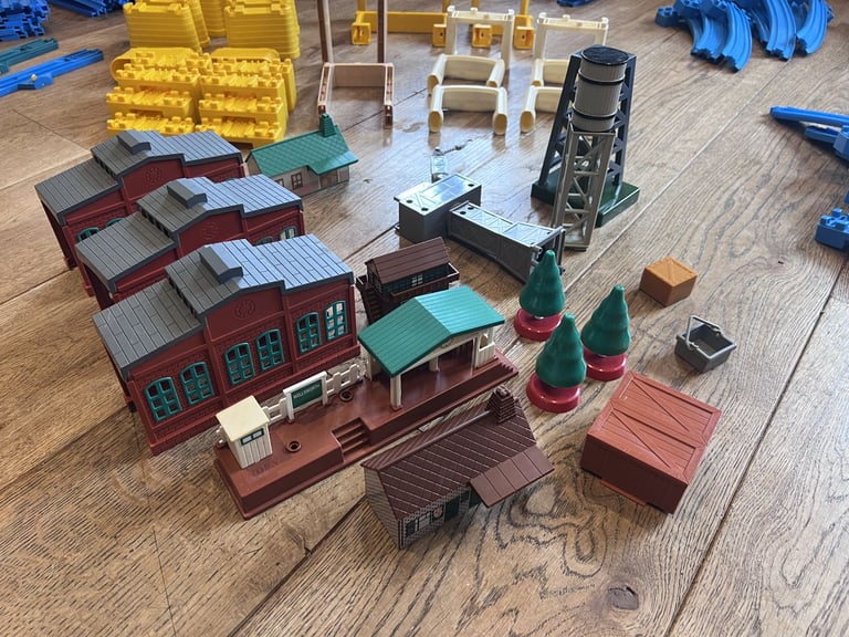 Thomas The Tank Engine - Massive Train Set