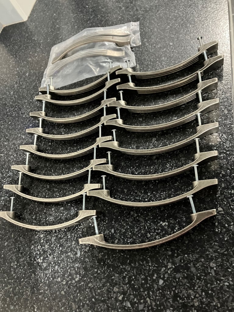 image for WREN handles and fixings 