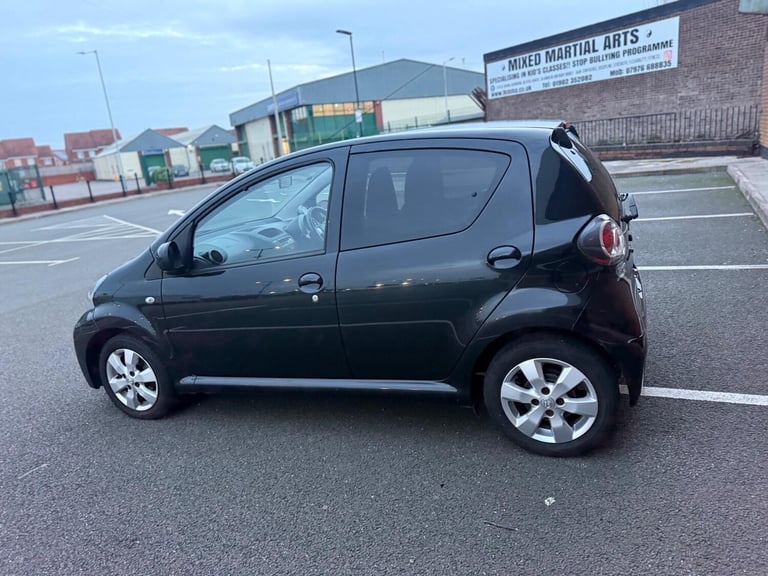 2013 Toyota AYGO 1.0 VVT-i Fire 5dr [AC] HATCHBACK PETROL Manual