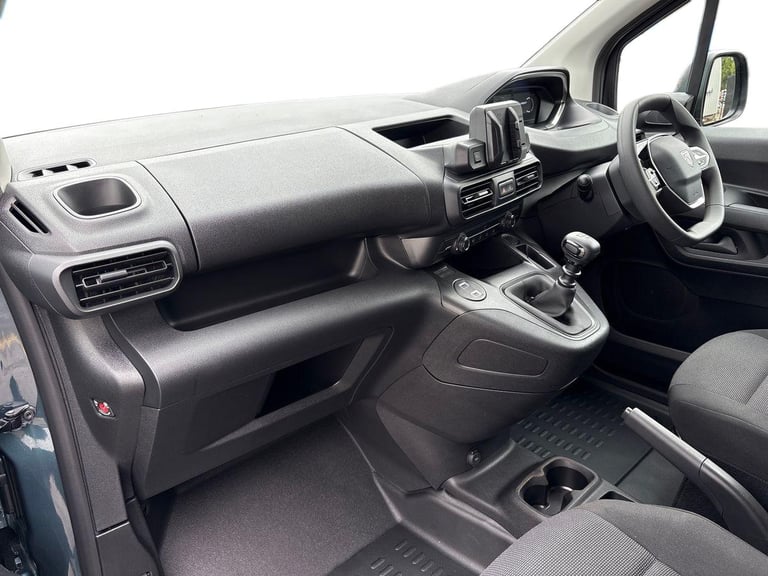 2025 Peugeot Partner 1.5 BlueHDi 100 Professional Van Van Diesel Manual