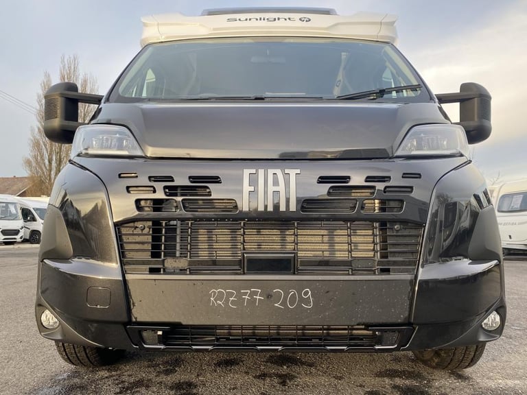 2025 SUNLIGHT T68 XX EDITION 4 BERTH MOTORHOME