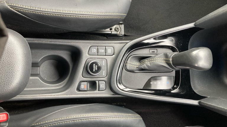 2022 Toyota Yaris Cross 1.5 Hybrid Dynamic AWD 5dr CVT Hybrid Estate Estate Hybrid Automatic