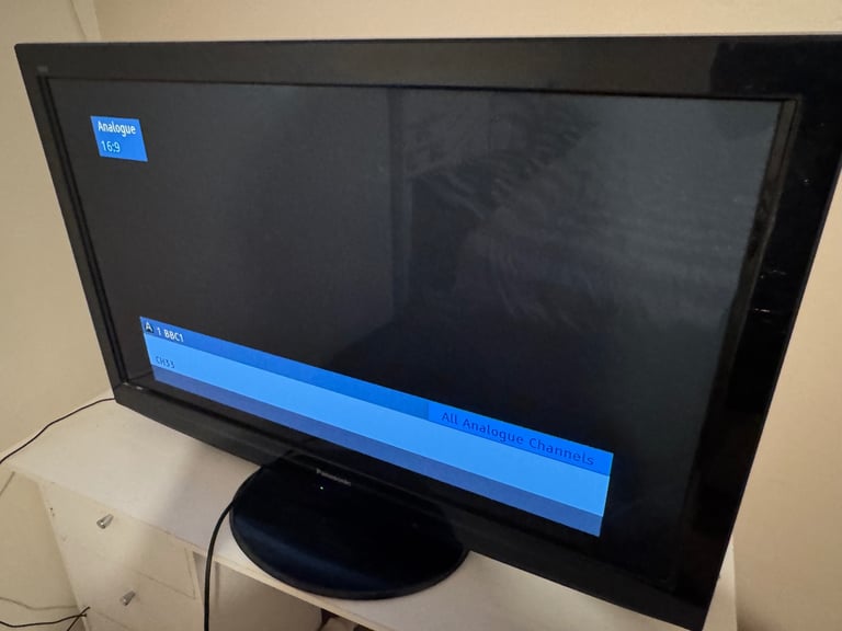 image for Two 40 inch TVs 