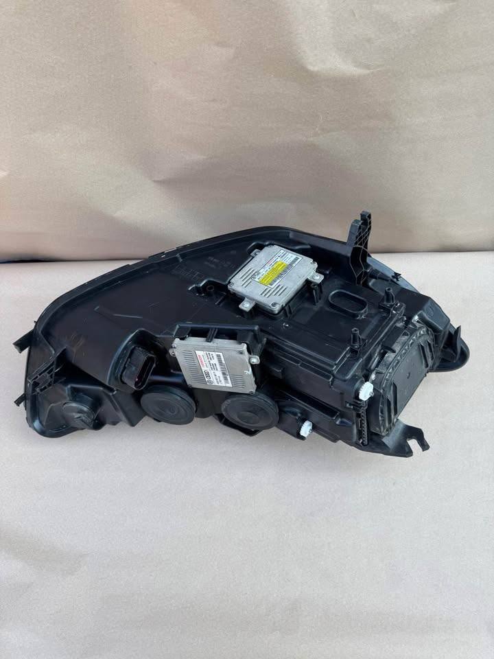 OEM PRE-LCI Audi A6 C7 Passenger Side Left Xenon Headlight | Year: 10-15