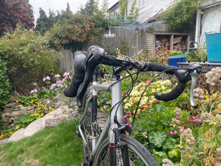 Men’s Boardman Road Bike