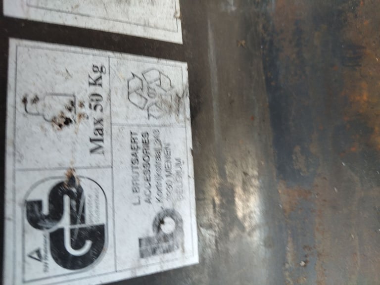 Car box
