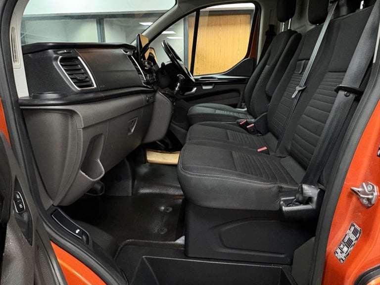 2021 Ford Transit Custom 2.0 300 EcoBlue Limited Panel Van 5dr Diesel Manual L2 H1 Euro 6 (s/s) (...