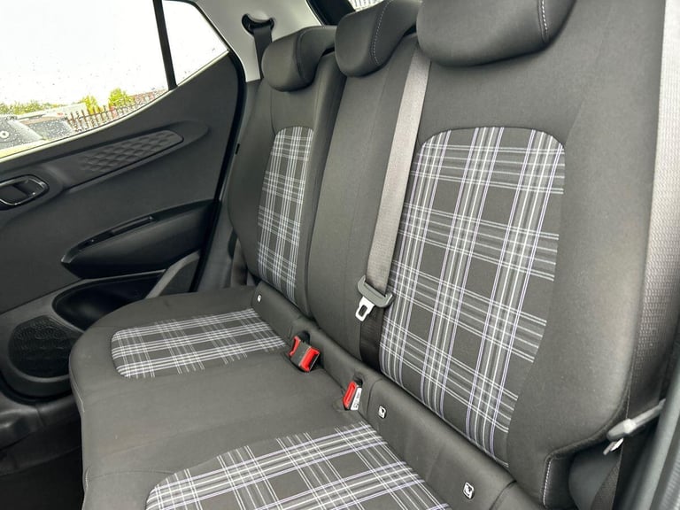 2024 Hyundai i10 1.0 Premium Hatchback 5dr Petrol Auto Euro 6 (s/s) (63 ps) Hatchback PETROL Auto...