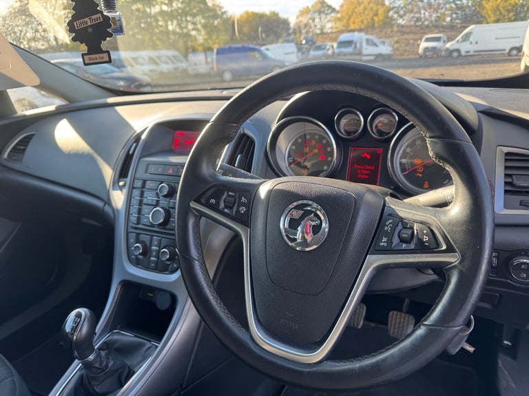 2015 Vauxhall Astra GTC 1.6T 16V 200 Limited Edition 3dr HATCHBACK Petrol Manual