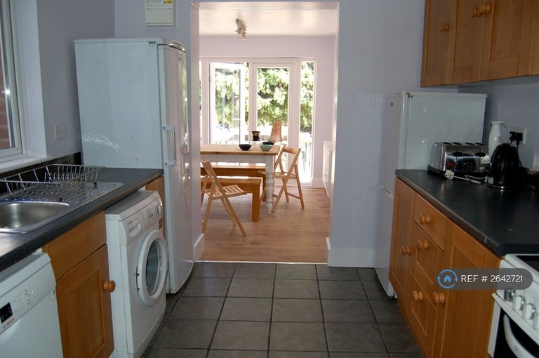 7 bedroom house in Iffley Road, Oxford, OX4 (7 bed) (#2642721)
