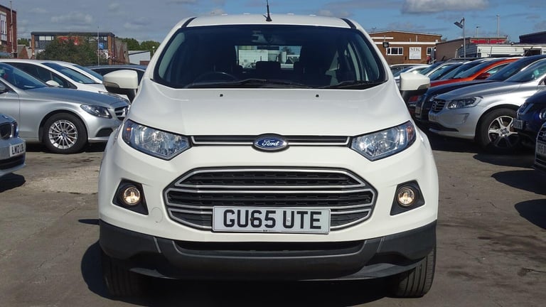 FORD ECOSPORT 1.5 Zetec 2015