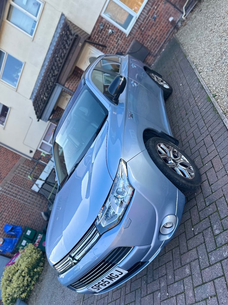 Mitsubishi, OUTLANDER, Estate, 2015, Other, 1998 (cc), 5 doors