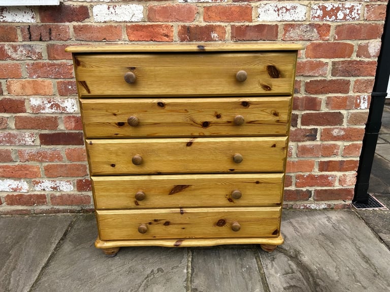 Solid Pine Chest of Drawers for Upcycling Project / Painting - Good Condition 