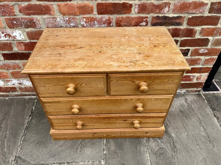 Solid Pine Chest of Drawers - Good Condition 