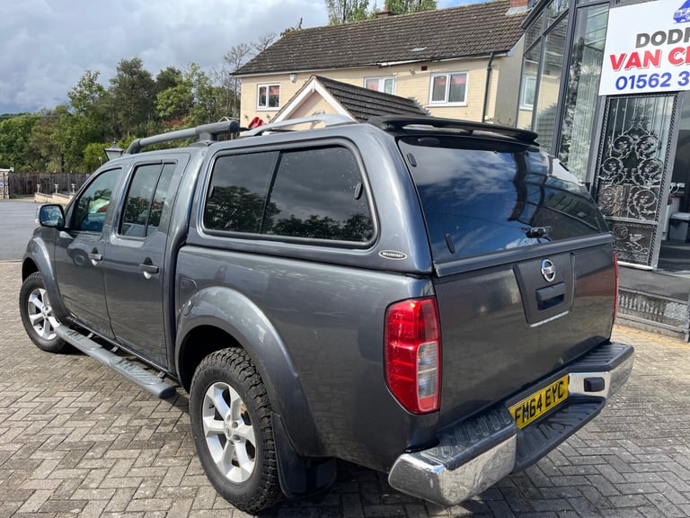 2015 Nissan Navara Double Cab Pick Up Tekna 2.5dCi 190 4WD Auto PICK UP Diesel Automatic