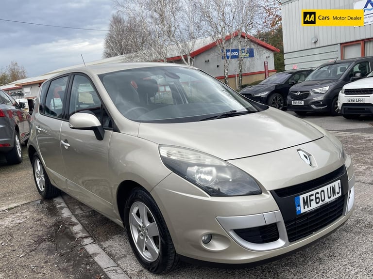 2010 Renault Scenic 1.5 dCi Dynamique TomTom MPV 5dr Diesel Manual Euro 4 (106 ps) MPV Diesel Manual