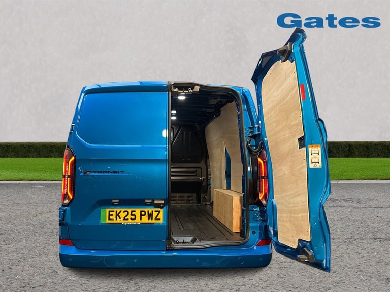2025 Ford Transit Custom 100kW 65kWh H1 Van Limited Auto PANEL VAN ELECTRIC Automatic