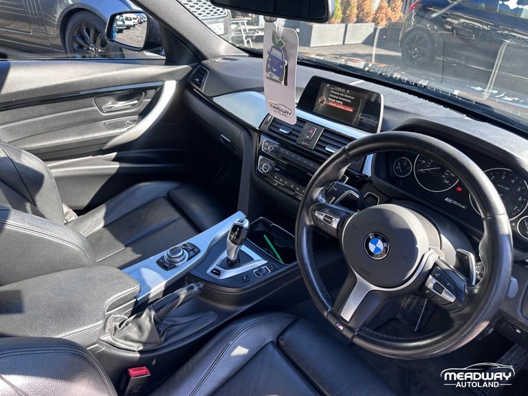 2017 BMW 3 Series 2.0 330e 7.6kWh M Sport Auto Euro 6 (s/s) 4dr SALOON Petrol/Electric Hybrid Aut...