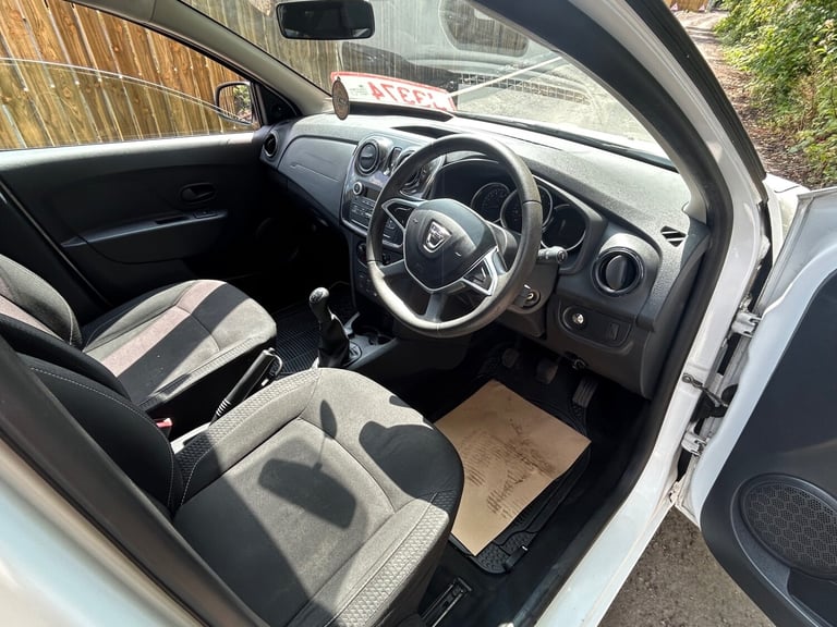 2017 Dacia Sandero 1.0 SCe Ambiance 5dr HATCHBACK Petrol Manual