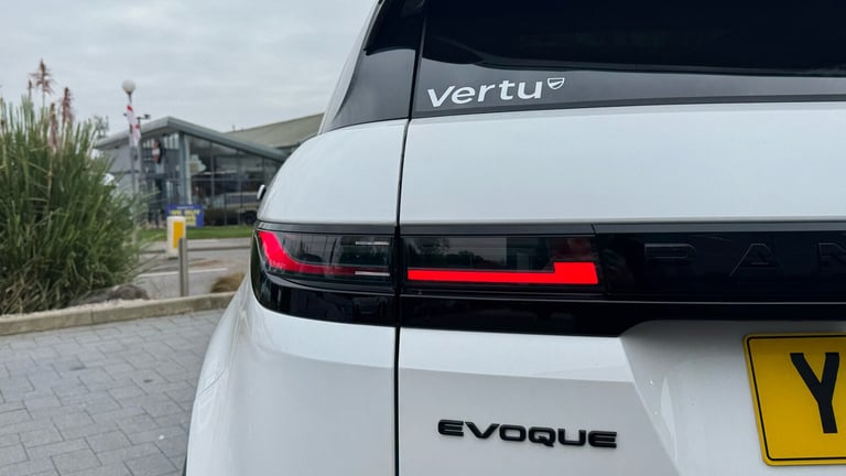 2025 Land Rover Range Rover Evoque 2.0 D200 Dynamic SE 5dr Auto Diesel Hatchback Hatchback Diesel...