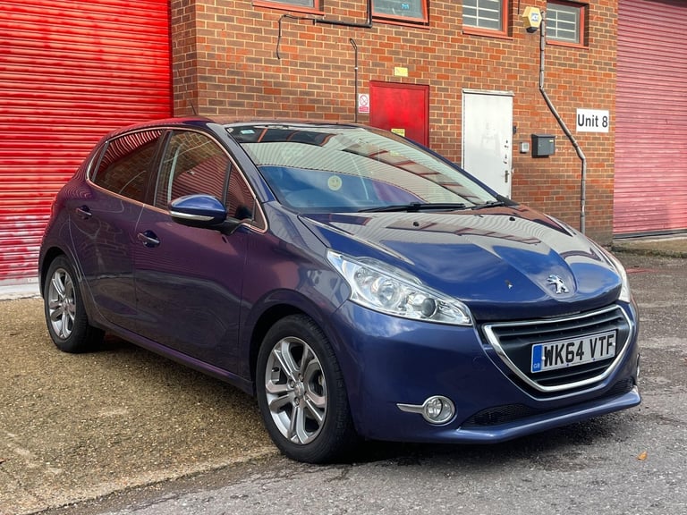2014 Peugeot 208 1.2 VTi PureTech Allure Euro 5 5dr HATCHBACK Petrol Manual