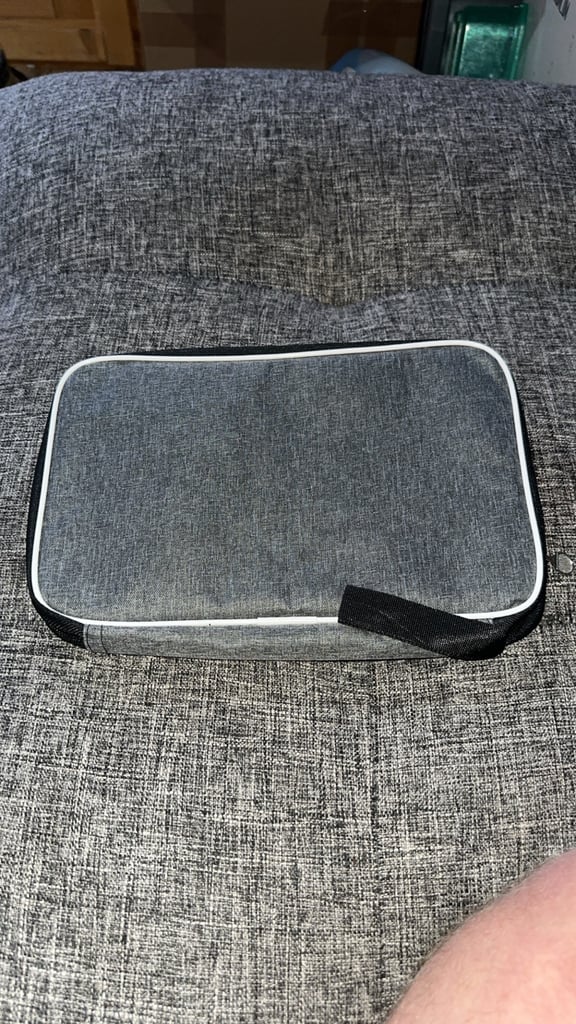 Table tennis racket case 