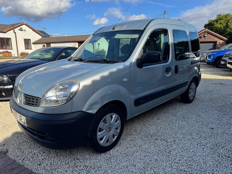 RENAULT KANGOO 1.6 16v Authentique Micro Camper Van Auto Grey Auto Petrol 2007