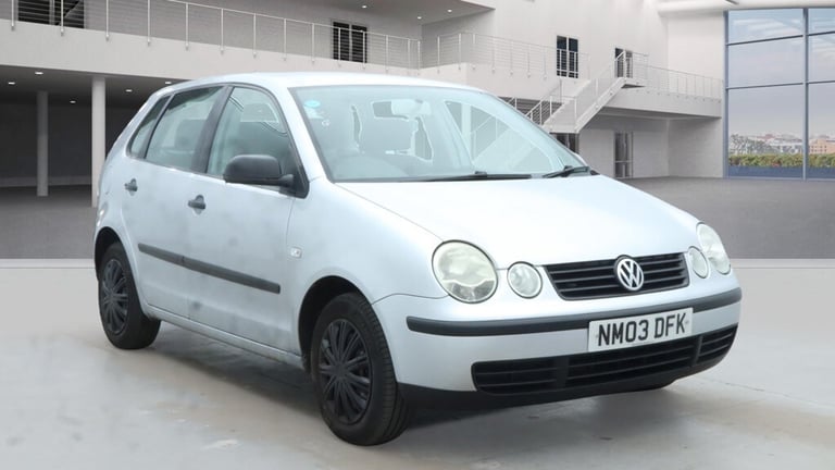 VOLKSWAGEN POLO 1.2L 5 DOOR + LOW 81K MILES + LONG MOT + IDEAL 1ST CAR * 