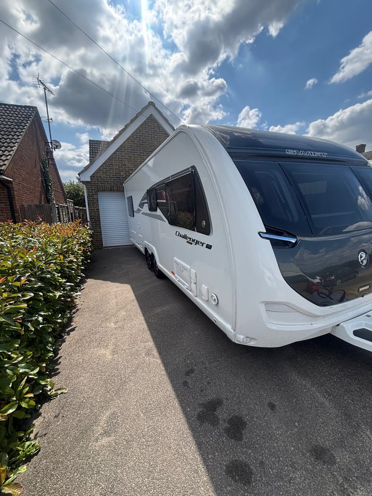 Swift grande challenger se 670