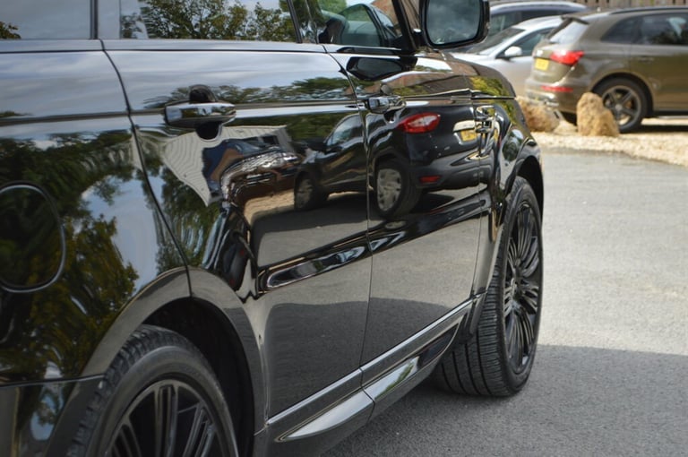 2022 Land Rover Range Rover Sport 3.0 D300 MHEV HSE Dynamic Black SUV 5dr Diesel Auto 4WD Euro 6 ...