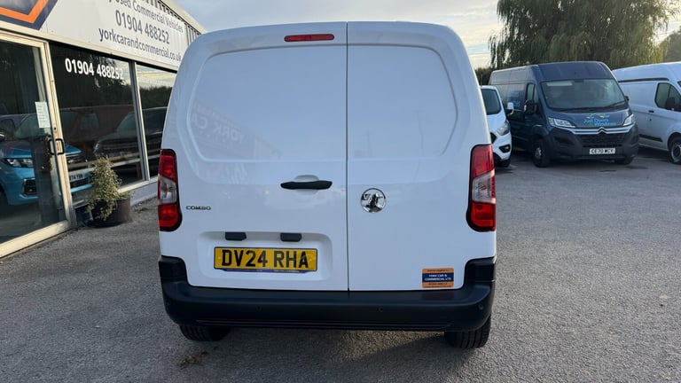 2024 Vauxhall Combo 1.5 Turbo D 100ps Prime H1 Van PANEL VAN Diesel Manual