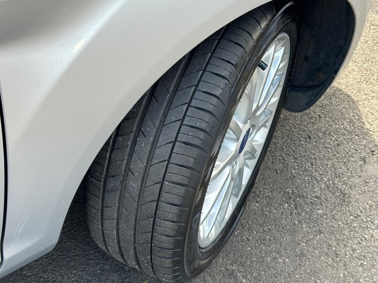 2014 Ford Fiesta 1.0T EcoBoost Titanium X Euro 5 (s/s) 5dr HATCHBACK Petrol Manual