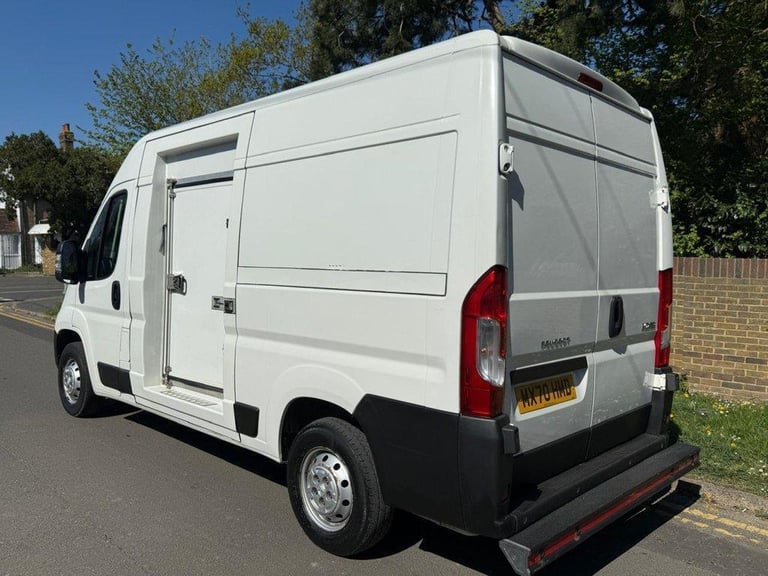 2020 70 PEUGEOT BOXER 2.2 BLUEHDI 335 PROFESSIONAL140BHP L2 H2 FRIDGE FREEZER VA