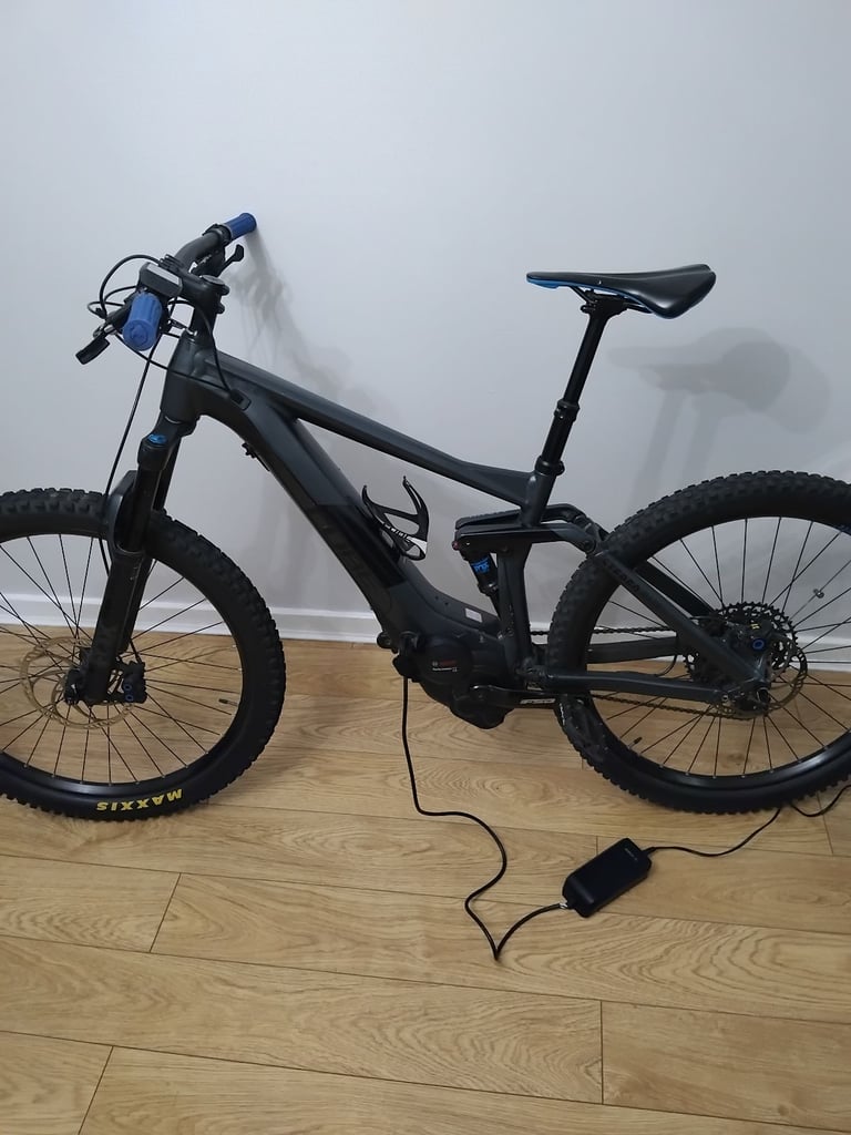 Cube full suspension electric bike 