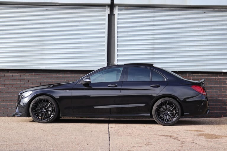 Mercedes Benz C Class 3.0 C43 V6 AMG (Premium Plus) G-Tronic+ 4MATIC