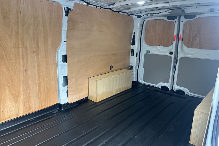 2024 Ford Transit Custom 518113 Van Diesel Manual