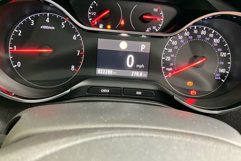  Vauxhall Crossland 1.2 Turbo Ultimate Suv 5dr Petrol Auto Euro 6 s/s 130 Ps